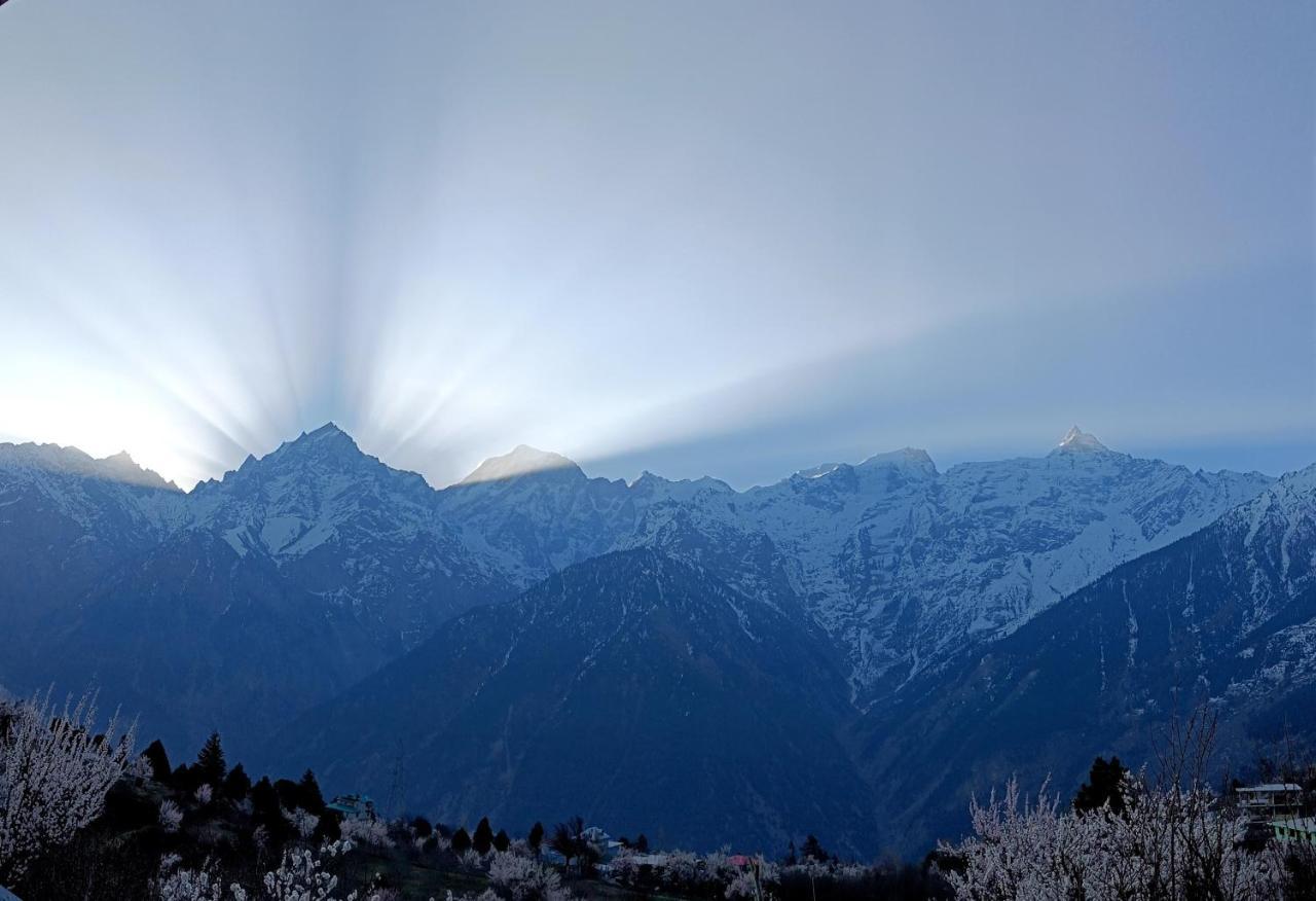 Farmvilla Homestay Kalpa Exterior photo